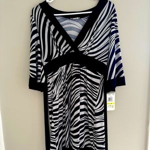 Sequins & Hearts dress